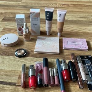 Makeup Bundle!!!